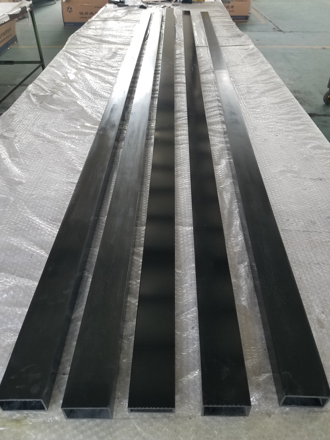 高模量热压管成型碳纤维复合材料方管3500×60×20
